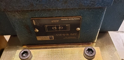 USED REXROTH 4WE10J40/CG24N9DK24L2