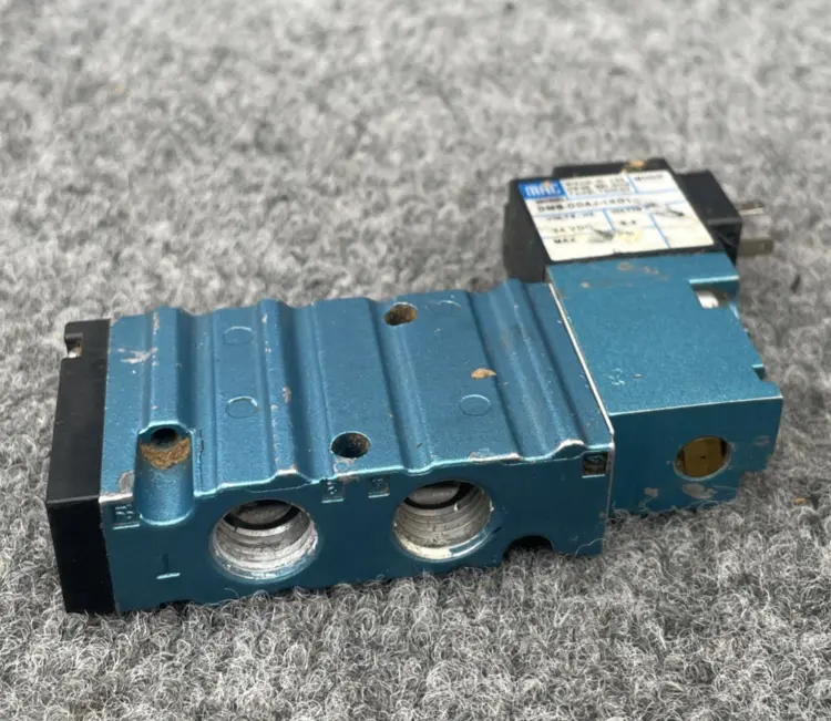 Used MAC VALVES INC 411A-F0A-DM-DFFJ-1KD Solenoid Valves California US | Davliegogo LLC #1707938