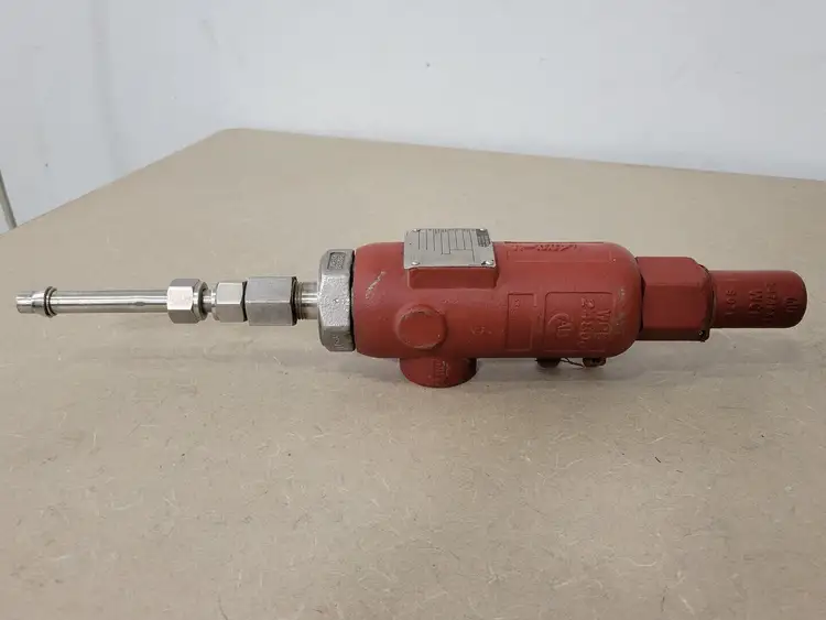 Used FARRIS ENGINEERING 27DA13-M20 Valves/Fittings British Columbia CA | Lenmark #255585
