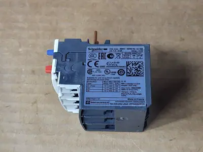USED SCHNEIDER ELECTRIC LRD07