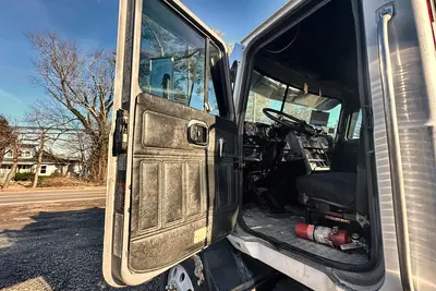 Used 2000 MACK CH602 DAY CAB Conventional trucks New Jersey US | Proxy Equipment #1385362