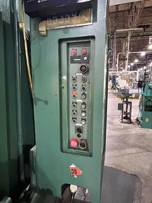 1974 NIAGARA M150 OBI / Gap Frame Press | Universal Press & Machinery (UPM) (7)