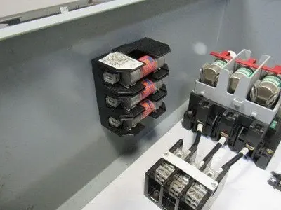 Hoffman A-20C16BLP Electrical Enclosure 20x16x8" Fusible Disconnect Control Box