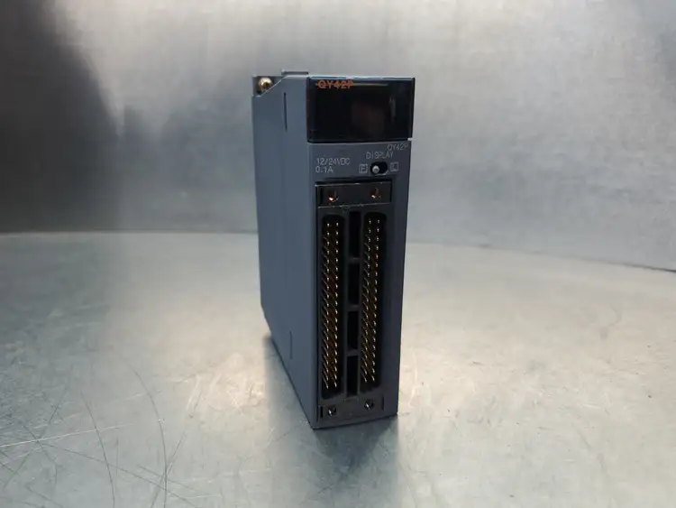 Used Mitsubishi Mitsubishi QY42P PLC Input & Output | Palmetto Automation #1153531
