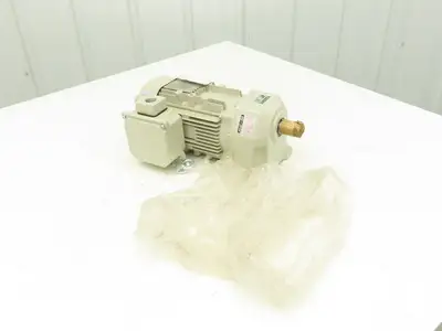 Sumitomo SM Cyclo Gearmotor 5:1 Ratio 350rpm 1Hp 240/480V 3PH 80M TC-FXPA