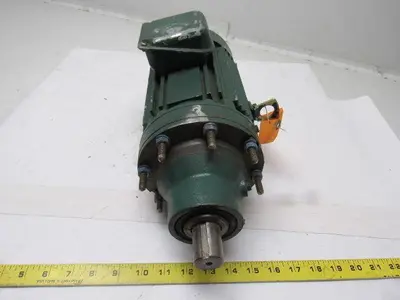 Sumitomo CNFM084095YB13 SM-Cyclo 3/4HP 3Ph Gear Motor 13:1 Ratio 134.62 RPM
