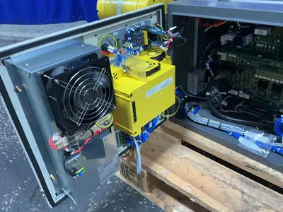 Used 2011 FANUC LR MATE 200IC Robots Ohio US | HGR 24 #1543293