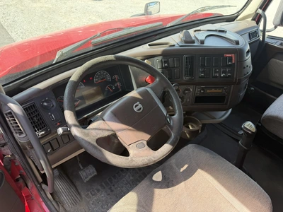 Used 2013 VOLVO VNL Conventional trucks Indiana US | Miedema Asset Management Group #1414634