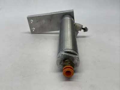 093.5-D | Bimba  Pneumatic Cylinder 1-1/16" Bore 3.5" Stroke - Used