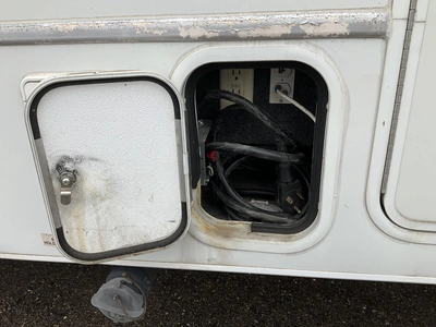 USED 2006 JAYCO GREYHAWK 31