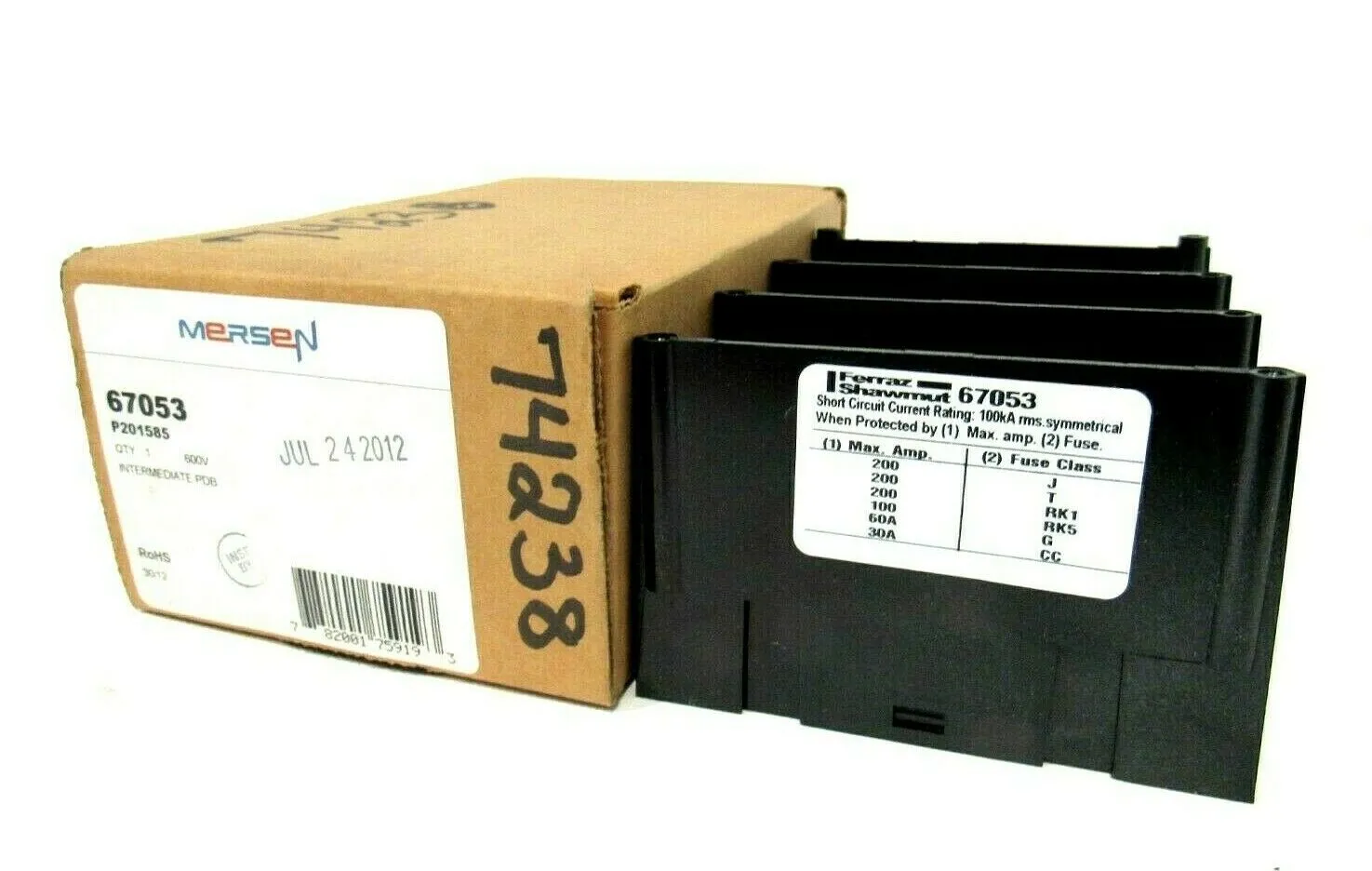 NEW MERSEN 67053 DISTRIBUTION BLOCK