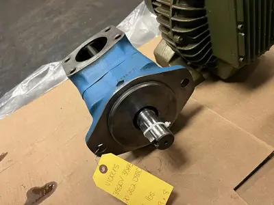 Used VICKERS 3520V-35A5-1A6-20-282-D880 Pumps | Surplus Asset Holdings #1206194