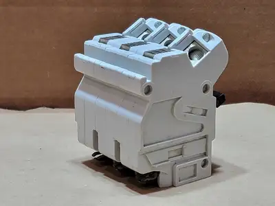 Used FEDERAL PIONEER NA3P15 Switchgears British Columbia CA | Lenmark #835740
