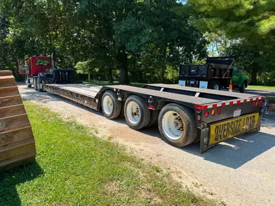 Used 2017 _UNKNOWN_ _UNKNOWN_ Lowboy Trailers Ohio US | Myron Bowling Auctioneers Inc #1504223