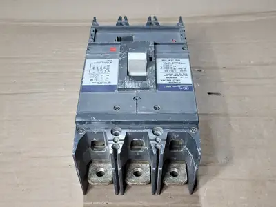 Used GENERAL ELECTRIC SGHA36AT0400 Switchgears British Columbia CA | Lenmark #409214