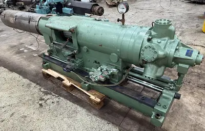 USED NISSEI FS360S140ANE INJECTION UNIT