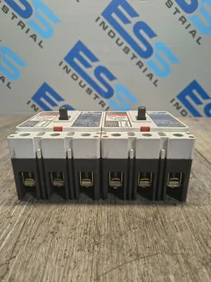 CUTLER-HAMME HMCP015E0C Circuit Breakers | ESS Industrial Equipment Sales (9)