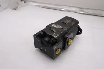 3269121137 Parker Commercial Intertech Gear Pump STOCK H1837