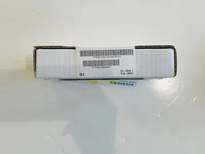 New Sealed Siemens PLC 6SE7090-0XX84-2FK0 #K-906