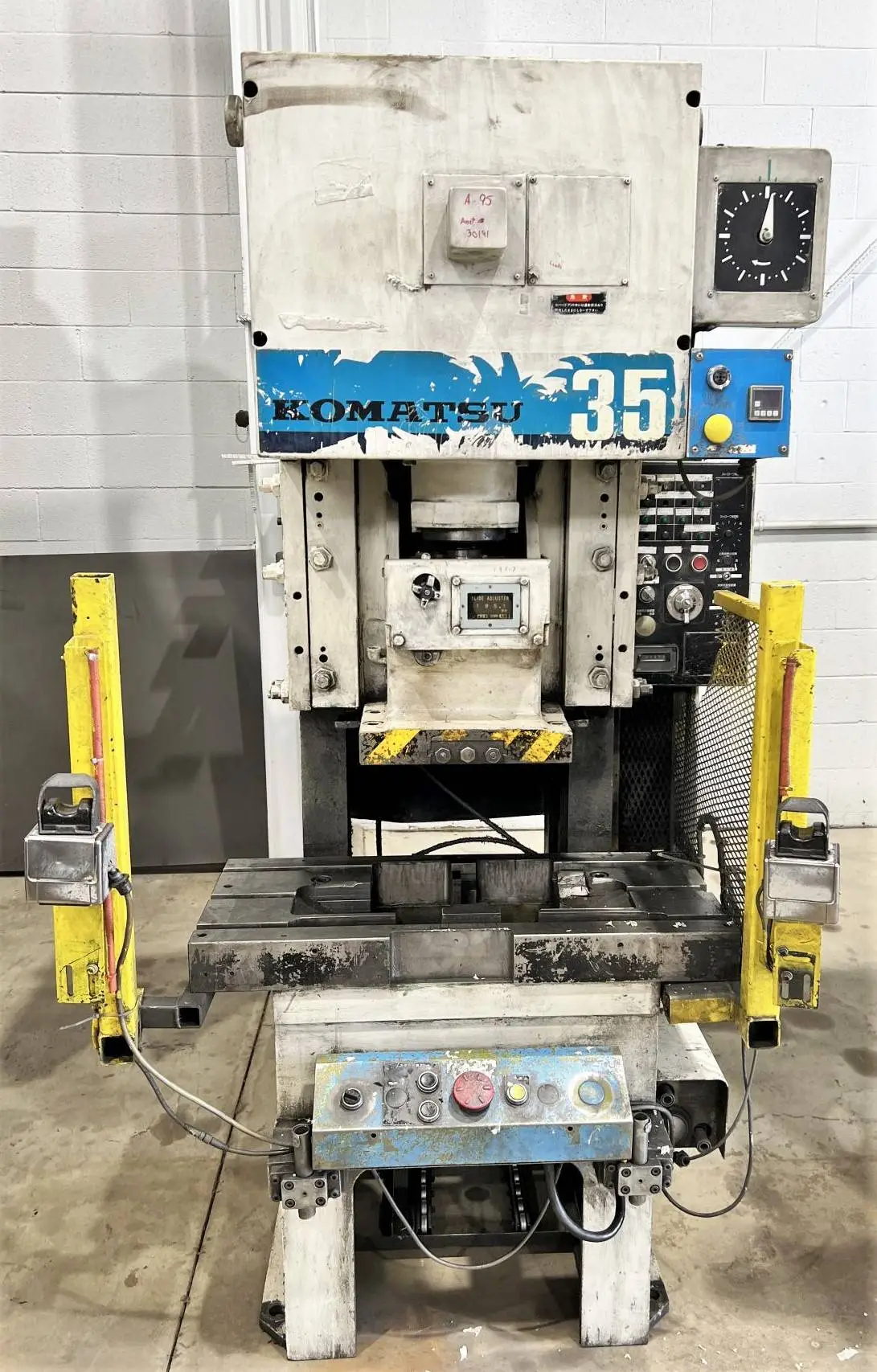 USED 2001 KOMATSU PRESSES KOMATSU OBS35-3 PRESS