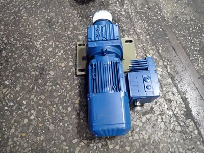 Sew  1.1 Kw Gear Drive
