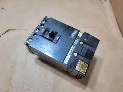 Used SQUARE D FA32100 Switchgears British Columbia CA | Lenmark #1438211