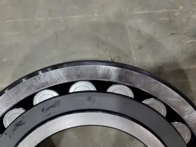 NEW SKF 22234 CCK/C3W33