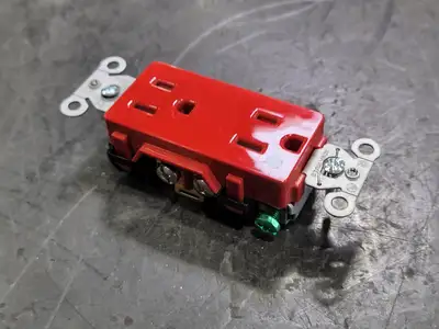 NEW HUBBELL 2172RED