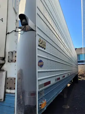 USED 1997 UTILITY 48 FOOT