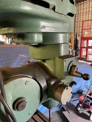 Pilgrim Vertical Mill: Table Size 43 1/2" x 9"