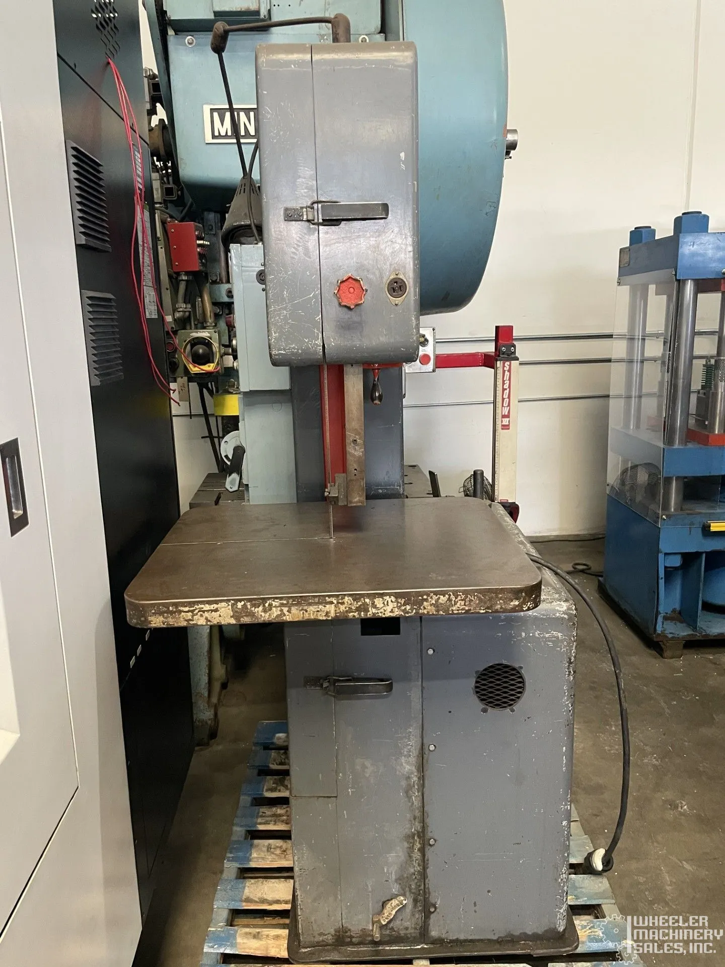 UNKNOWN 15" Vertical Bandsaw %8194 #2