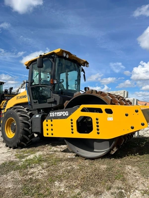 XCMG XS115PDG Single Drum Vibratory Roller | Iron Listing (6)