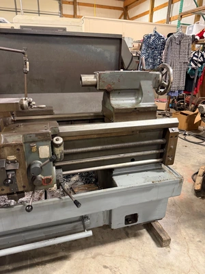 WHACHEON 20-1/2G X 60 Engine Lathes | PM Machines (4)