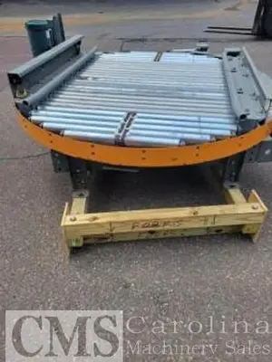 Unknown  Pallet Conveyor Turntable