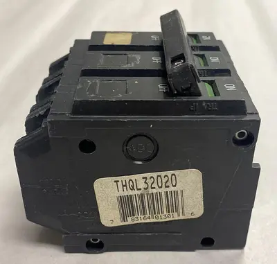 Used GE THQL32020 Circuit Breakers | Surplus Asset Holdings #1188967