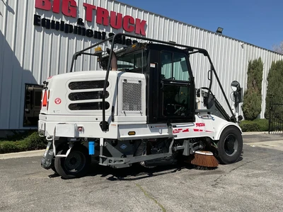 Used 2019 ELGIN PELICAN Street Sweeper California US | Big Truck & Equipment #1412290