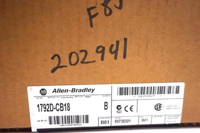 NEW ALLEN BRADLEY 1792D-CB18 MAXUM ROUND MEDIA BASE 1792DCB18