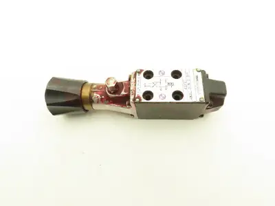 Rexroth HydroNorma 4WMD 5 N2.3/F Hydraulic Directional Valve Manual Rotary Knob