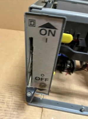 USED Square D M5DSFS030