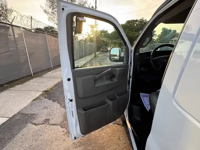 Used 2018 CHEVROLET 2500 Vans Florida US | Truck and Van Outlet #1509197