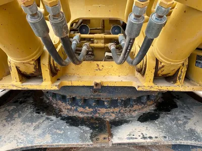 2005 Caterpillar 325CL