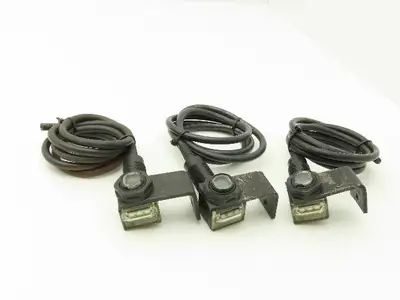 Allen Bradley 42EF-P2RCB-A2 RightSight Photoeye Proximity Sensor  Lot of 3