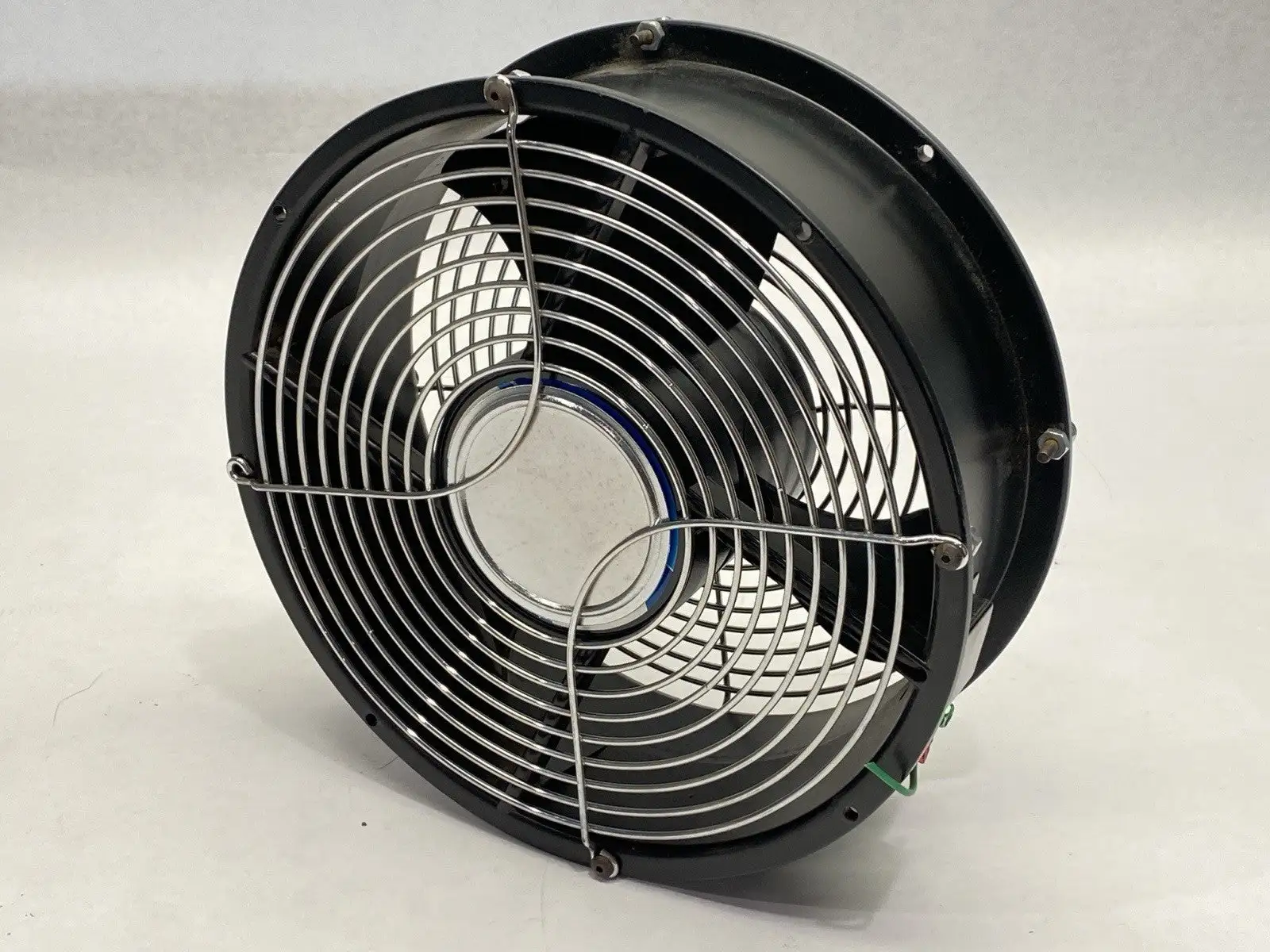 USED FANTEC THERMAL MANAGEMENT AC FAN 0.22/0.24A 100-120V 34/37W W/ GUARDS