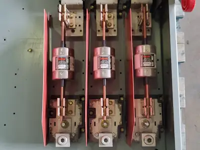 USED 2005 EATON 1HD365