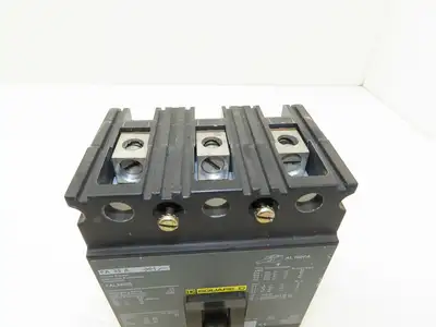 Square D FAL34035 3 Pole Circuit Breaker 35A 600V 3PH Gray Face Molded Case