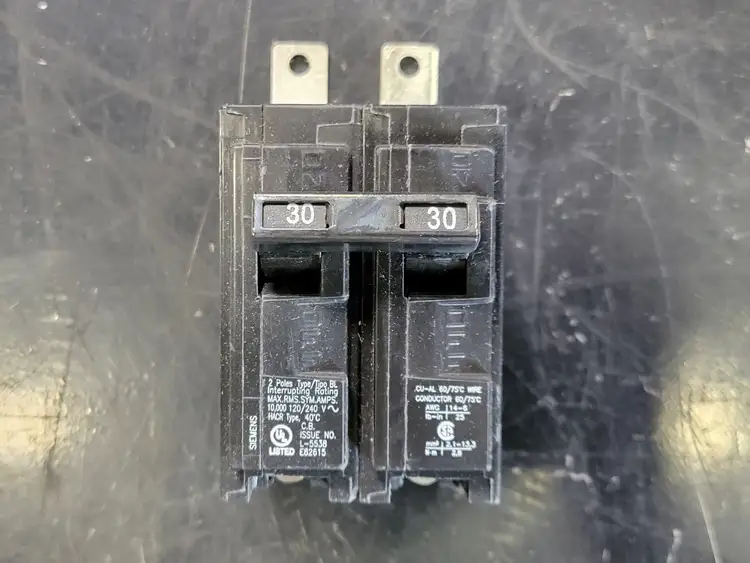 New | in-Stock SIEMENS B230 Switchgears British Columbia CA | Lenmark #241994