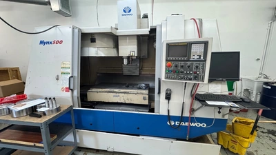 2000 DAEWOO MYNX 500 Vertical Machining Centers (Equipt) | SNL Machine Trader LLC (1)