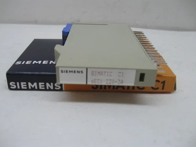 NEW SIEMENS 6EC1 220-3A