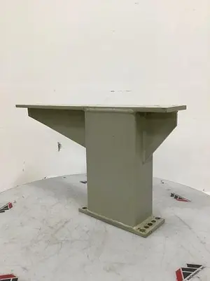 USED MARK II AUTOMATION 35 X 6 ROBOT STAND