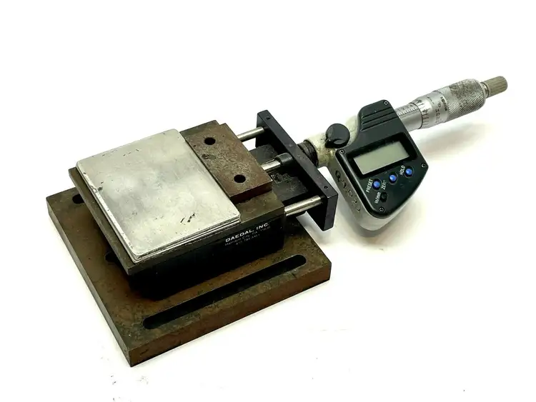 Used PARKER DAEDAL _UNKNOWN_ Linear Guides Michigan US | Maverick Industrial Sales #1092513